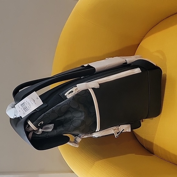 Coach Backpack - Picture 3 of 4